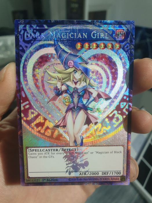 Carte Yugioh Dark Magician Girl