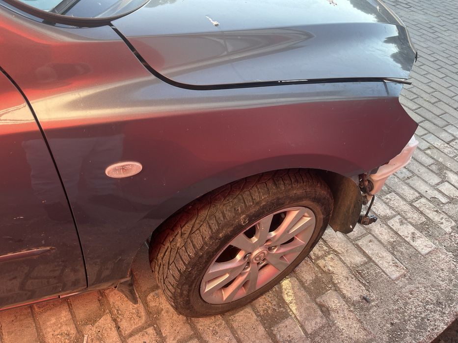 Aripa mazda 3 dreapta fata