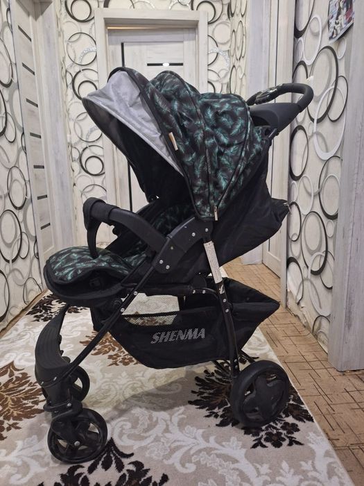 продам детскую коляску