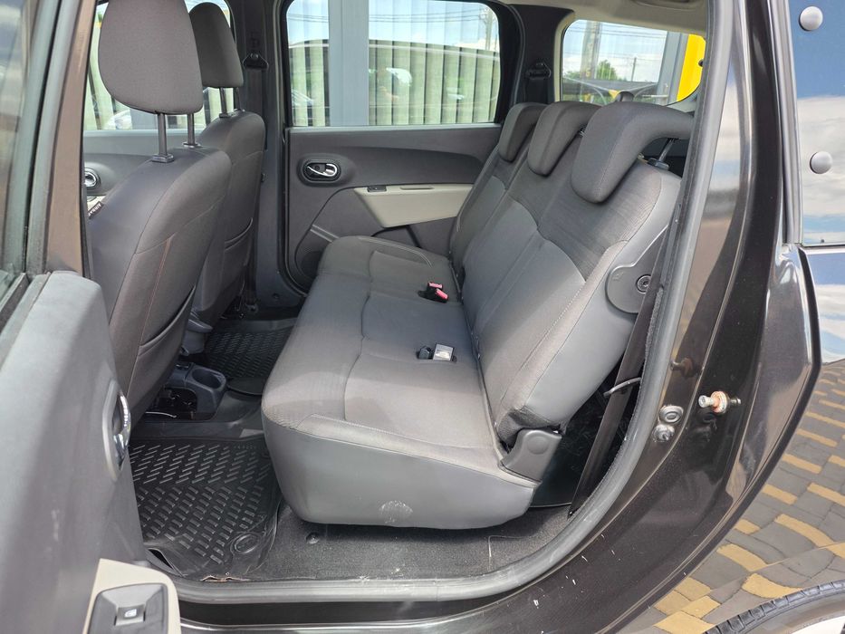 DACIA LODGY 7 Locuri (1.5 dCi) – De Închiriat / Rent a Car