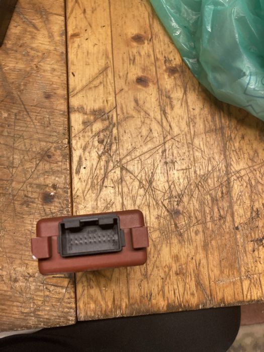 Телефонен модул за VW Пасат