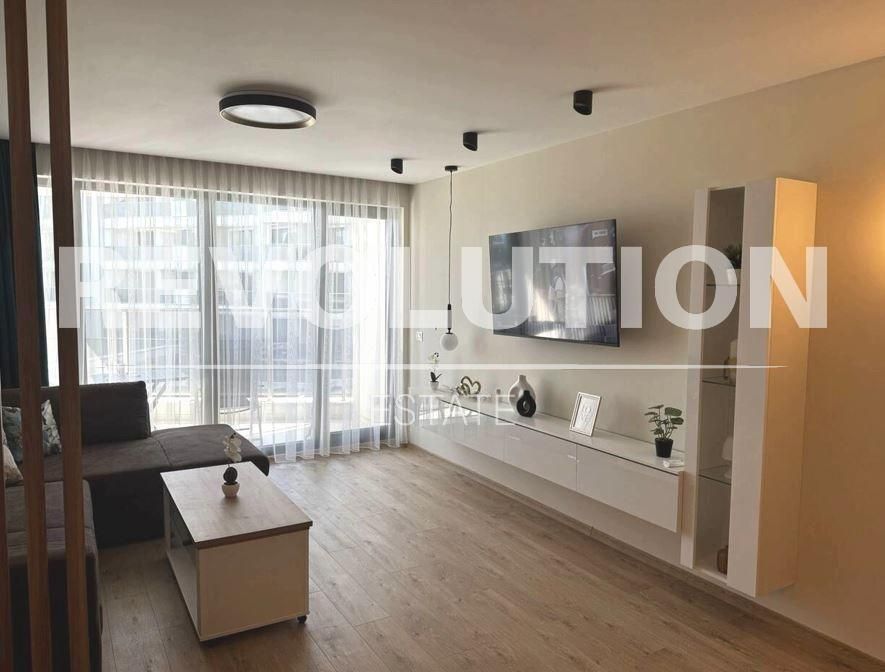 Едностаен апартамент в района на м-т Ален Мак!