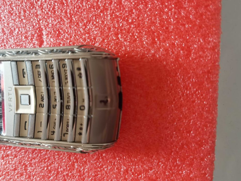 Продавам Телефони Верту