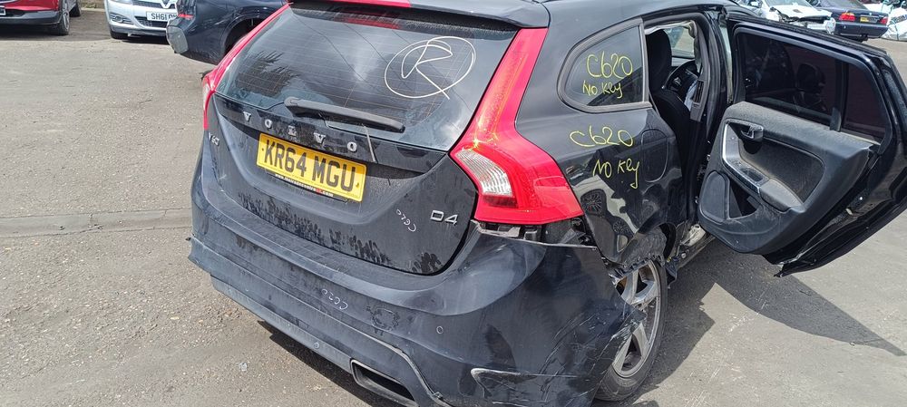 Dezmembrez Volvo V60 [Fabr 2010-2018]