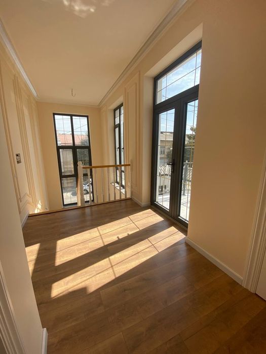 Продажа Евро участка'дома 1,7 сотих 5 хона