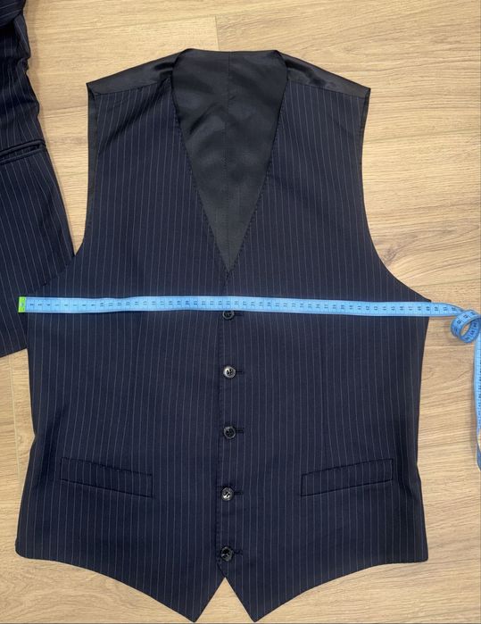 Мъжки костюм Dolce & Gabbana от 3 части