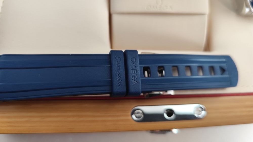 OMEGA Seamaster Diver 300M – Grey Wave Dial – 2023 – Пълен Комплект +