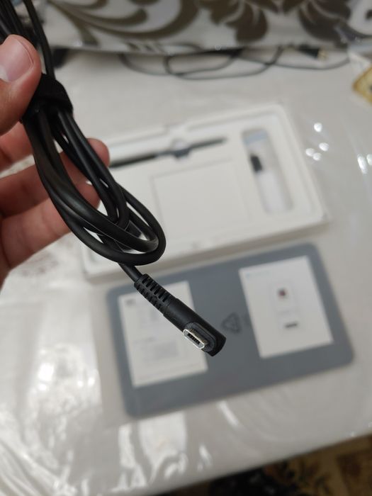 Продается Графический планшет Huion