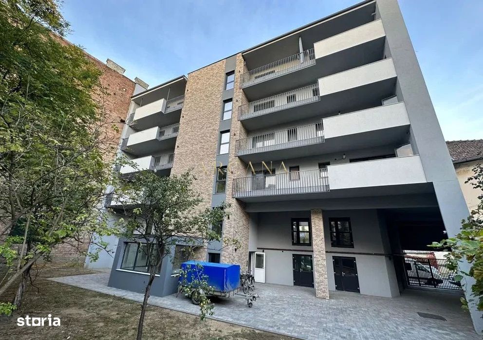 Apartament mobilat 3 camere bloc 2023 Semicentral