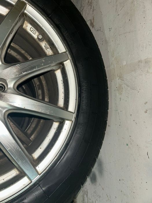 Продам комплект дисков с резиной