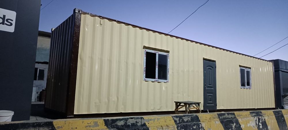 Домики из контейнера