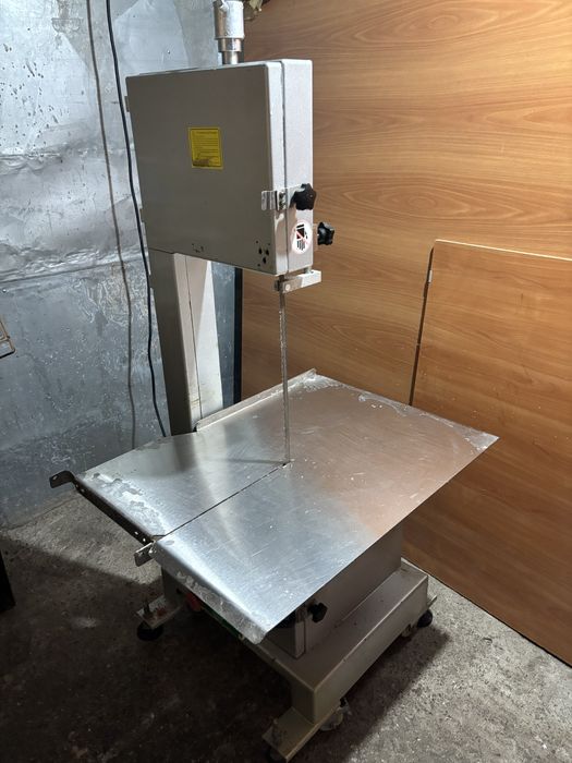 Сдается помещение 90кв под что угодно