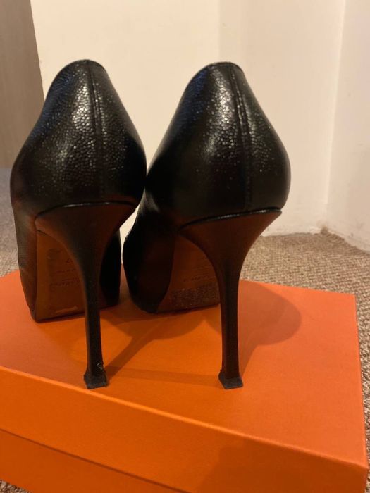 Продам Туфли YSL