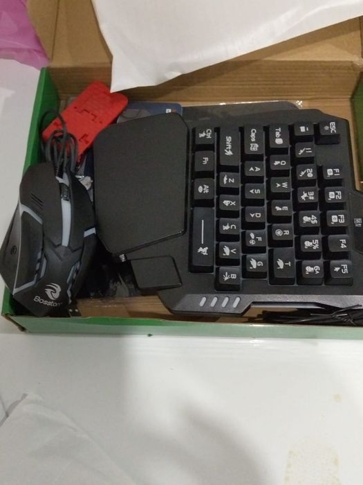 Продам клавиатуру для телефона
