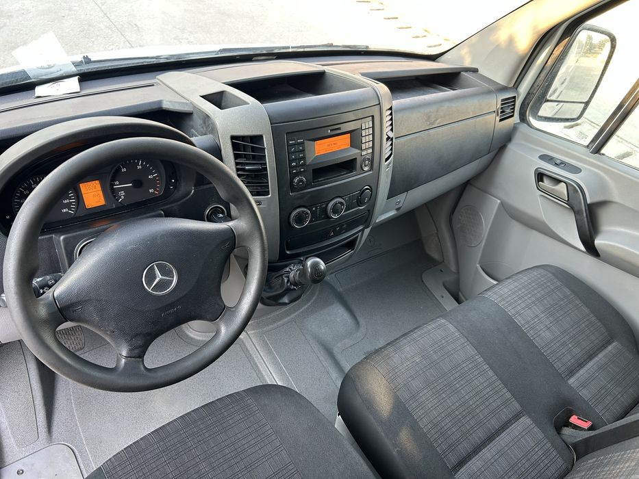 Vand Mercedes Sprinter 2.2 Diesel , An 2016 luna 11 , Euro 6