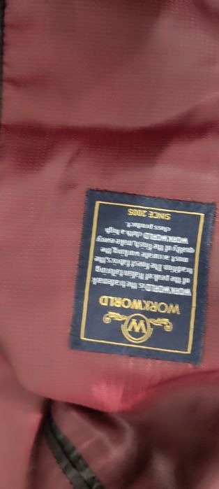 Продается костюм брюки размер 44 турецкого производства.