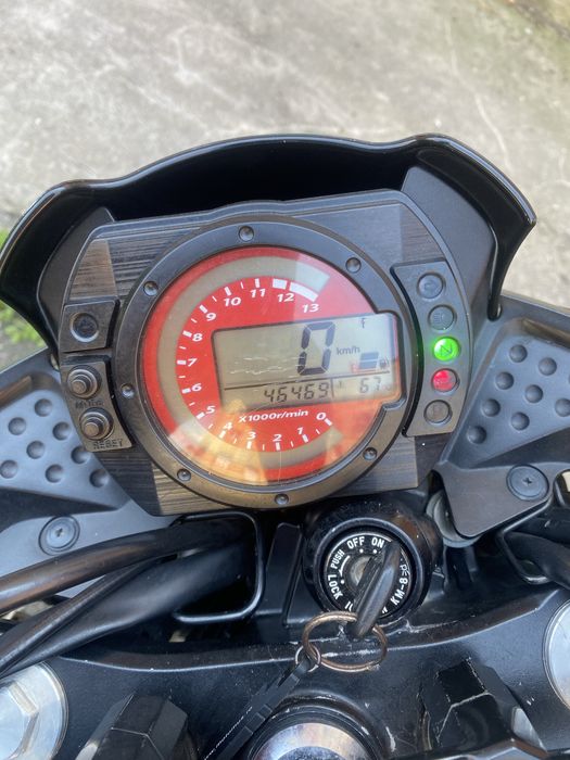 kawasaki Z750 limitat A2