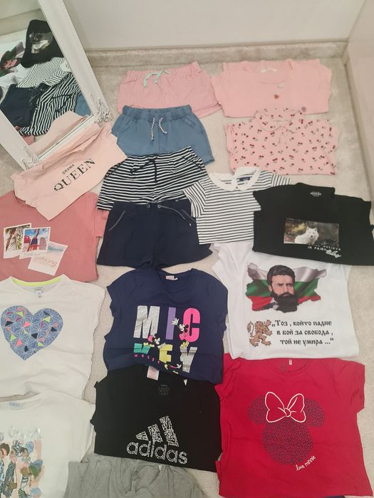 Блузки и рокли от различни марки предимно reserved,h&m ,zara, okaidi