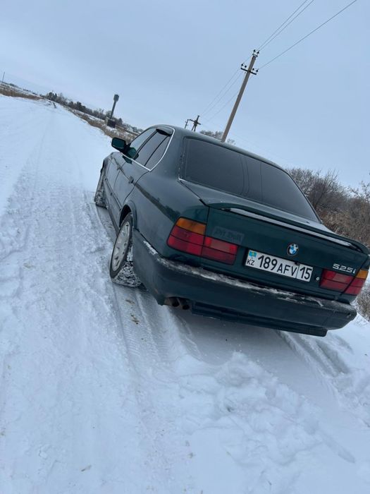 Продам е34  на активном хожу 2.5л