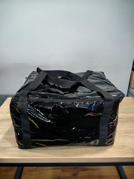 Продаются термосумки в количестве 50 шт