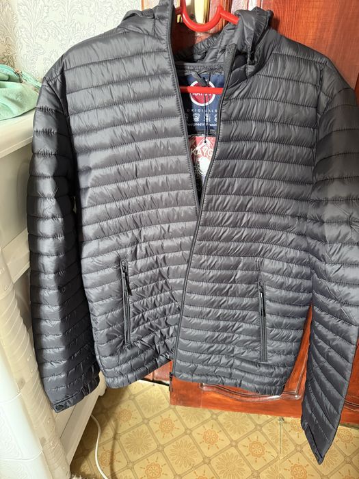 продам утепленную куртку