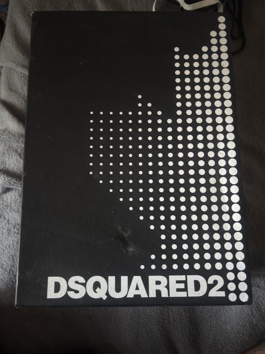 Vand adidasi dsquared