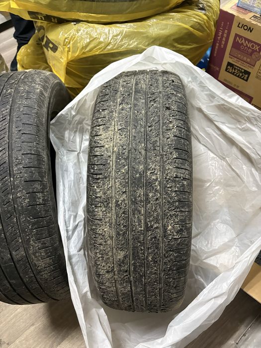 Авто шина 235/65R17