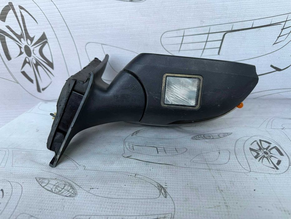 Oglindă Retrovizoare Dreapta Electrică 8 Pini Ford Focus 2171861 / BM51-17682-EF / [2010-2017] / (5D3)