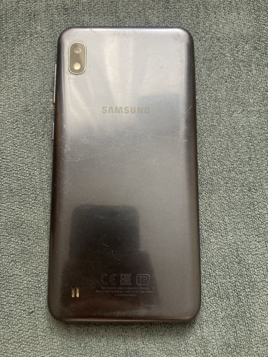 Продам Samsung A10
