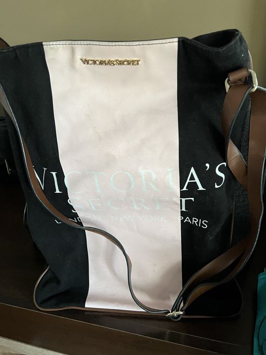 Чанта Victoria’s Secret