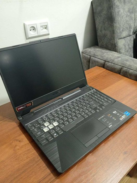 Asus TUF Gaming i5-11400H, 16/512, RTX3050 4GB+Intel Graphics 144Hz