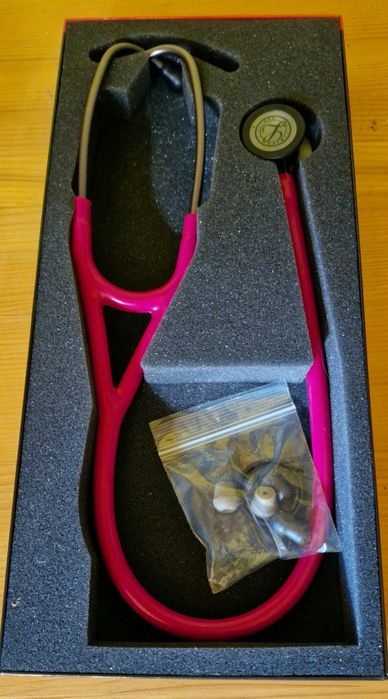 Vând Stetoscop Littmann Cardiology IV Nou