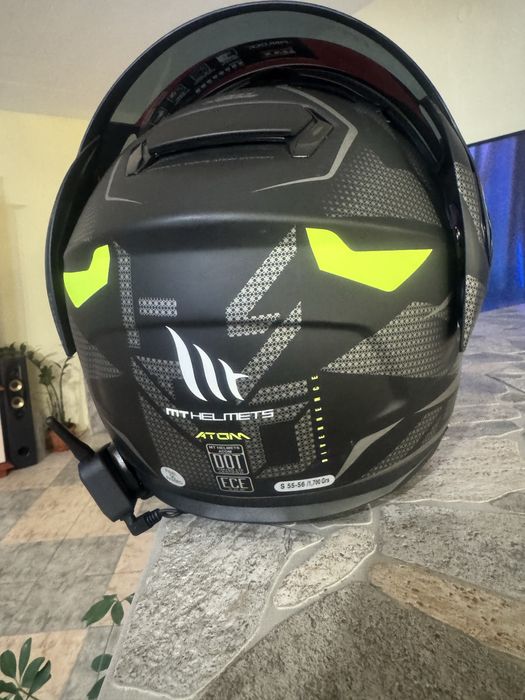 Модуларна каска с вграден интерком