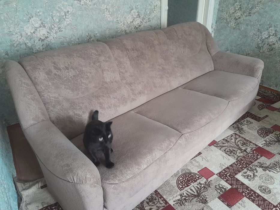 Продам мягкий уголок