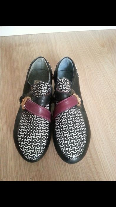 Кроссовки натуральная кожа