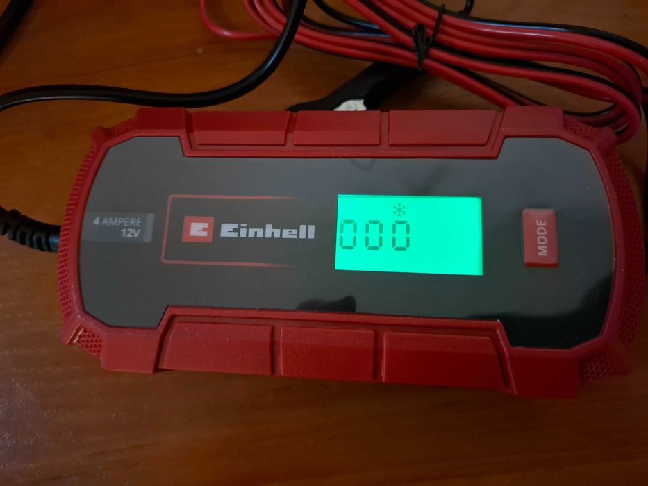 Зарядно устройство за акумулатор - Einhell - Чисто ново.