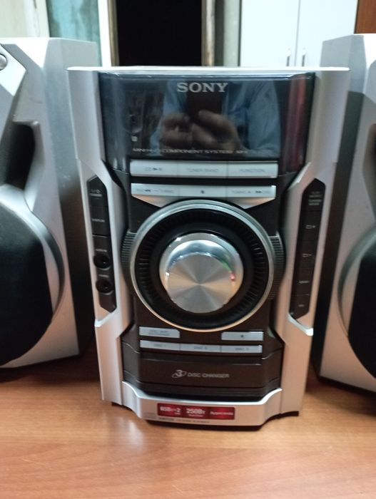 Муз.центр SONY.Недорого.