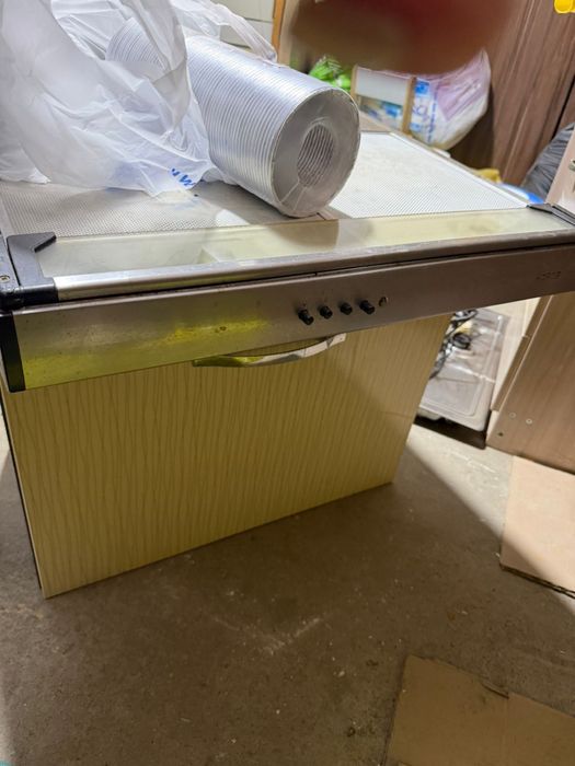 Вытяжка кухонная