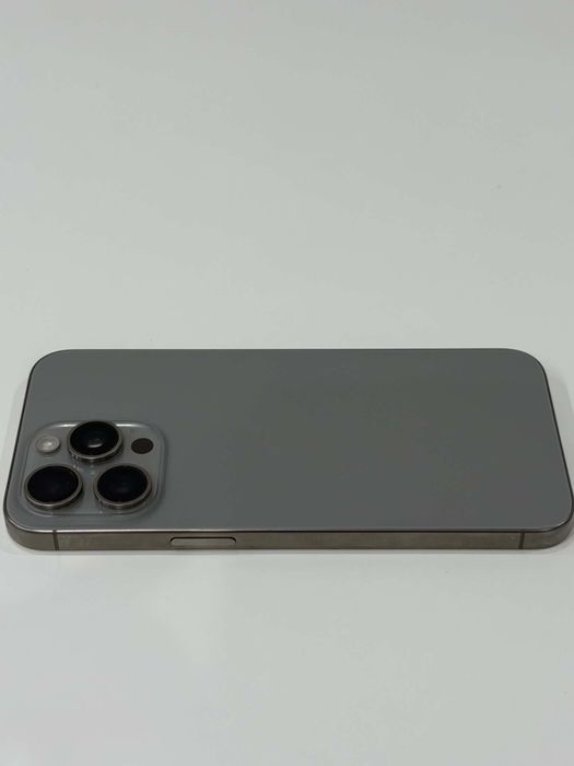 iPhone 15 Pro Max 256GB Titanium