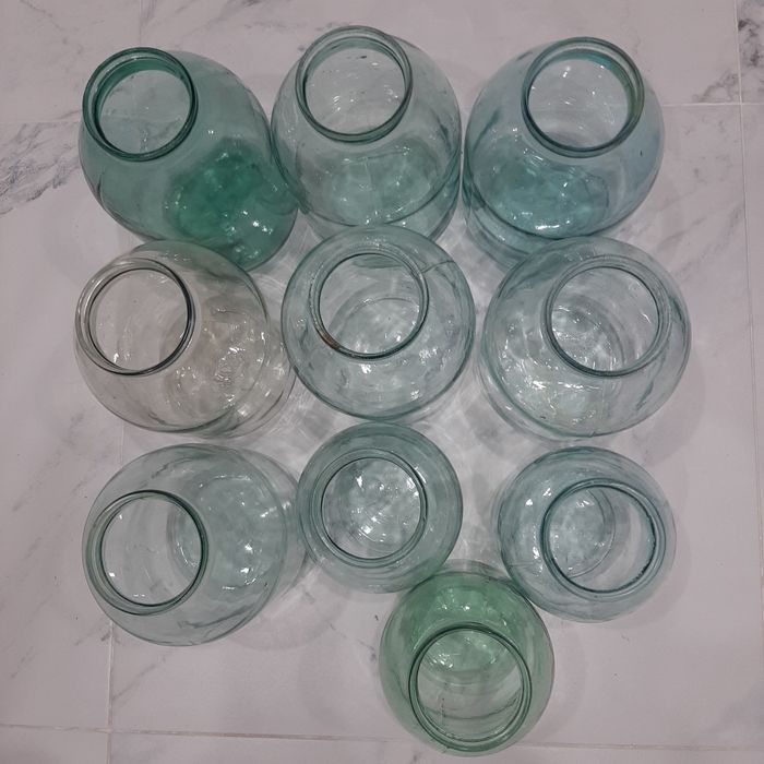 Стекляные банки 3л-7шт, 2л-3шт.