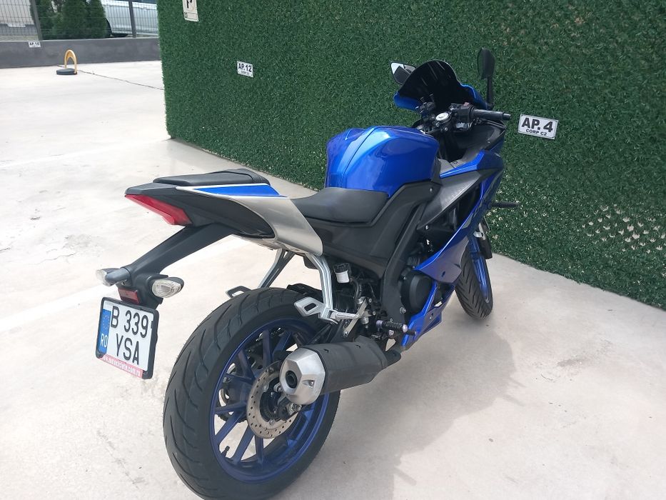 Yamaha yzf  R 125  km 9200