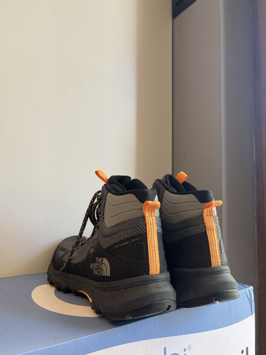 The North Face  размер EU43 Ultra FASTPACK IV Mid FUTURELIGHT в разцветка dark shadow grey / griffin gray