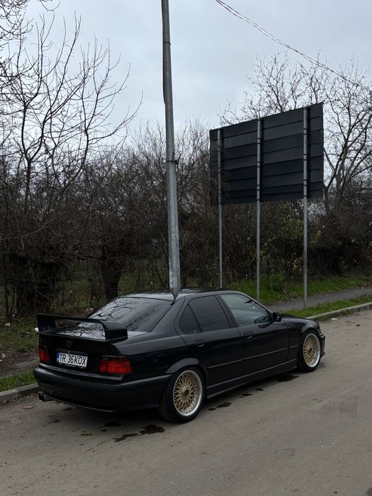 E36 M50B20 Sedan