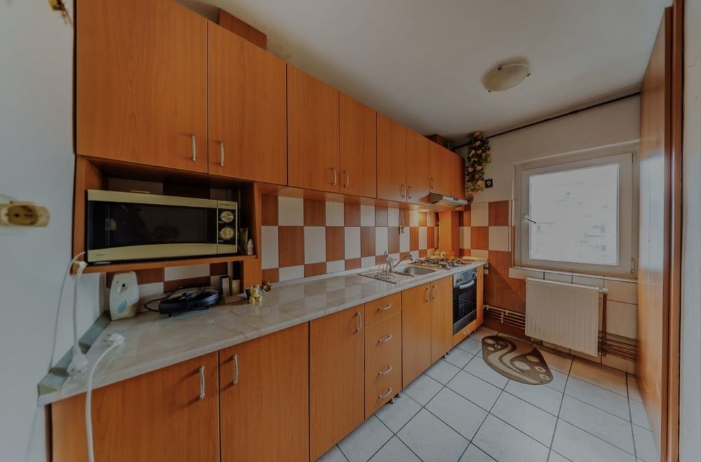 Apartament 2 camere Micalaca de vânzare