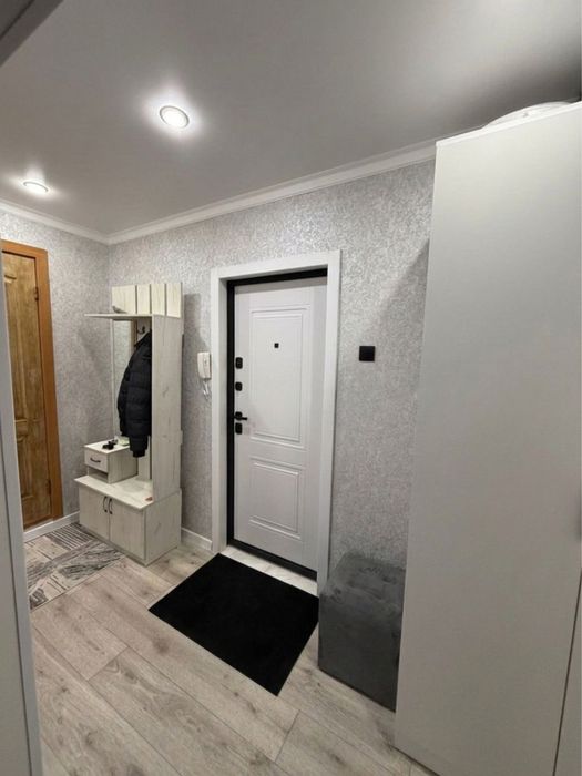 1 комнатная,проспект Аблайхана