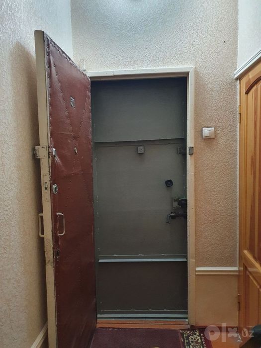 Mirobod qoyliq 1 2xpna 3etaj 4etajli 60.000$