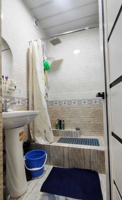 Продаётся квартира 4/5/5 в сергели-3, улучшеная планировка