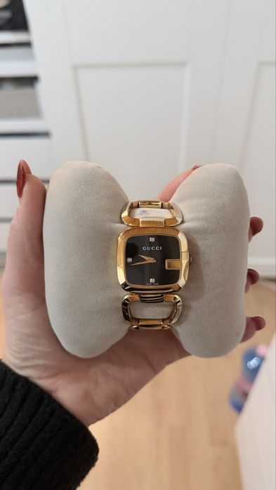 Ceas Gucci cu diamante