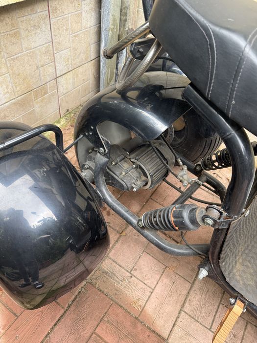 Scuter electric cu 3 roti