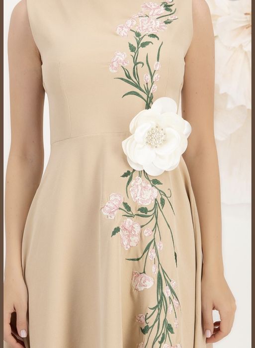 Rochie de seara crem STARSHINERS, noua cu eticheta